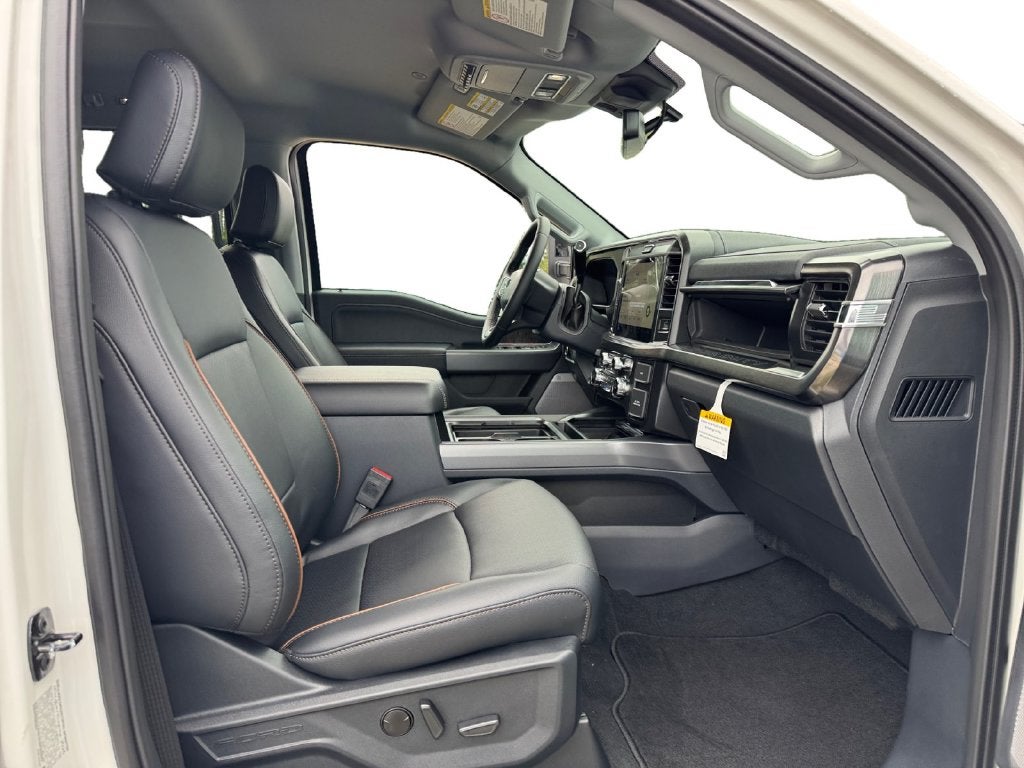 2027 Ford F-350SD Lariat 618A