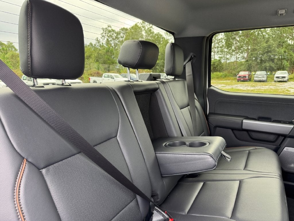 2027 Ford F-350SD Lariat 618A