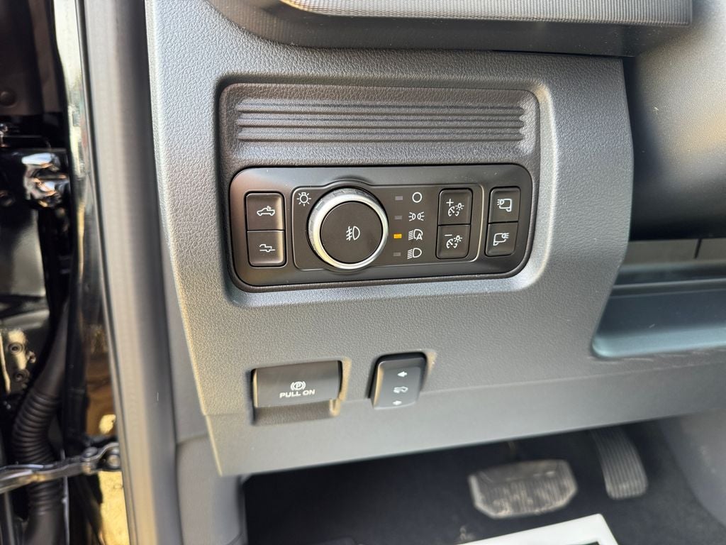 2026 Ford F-350SD Platinum 713A