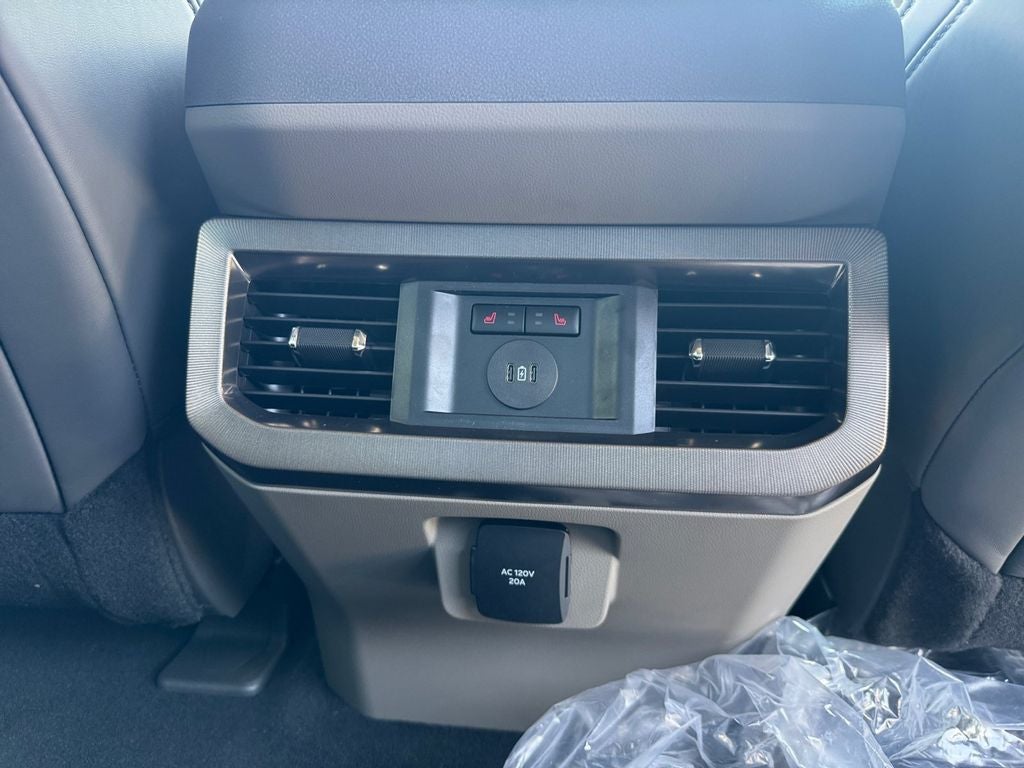 2026 Ford F-350SD Platinum 713A