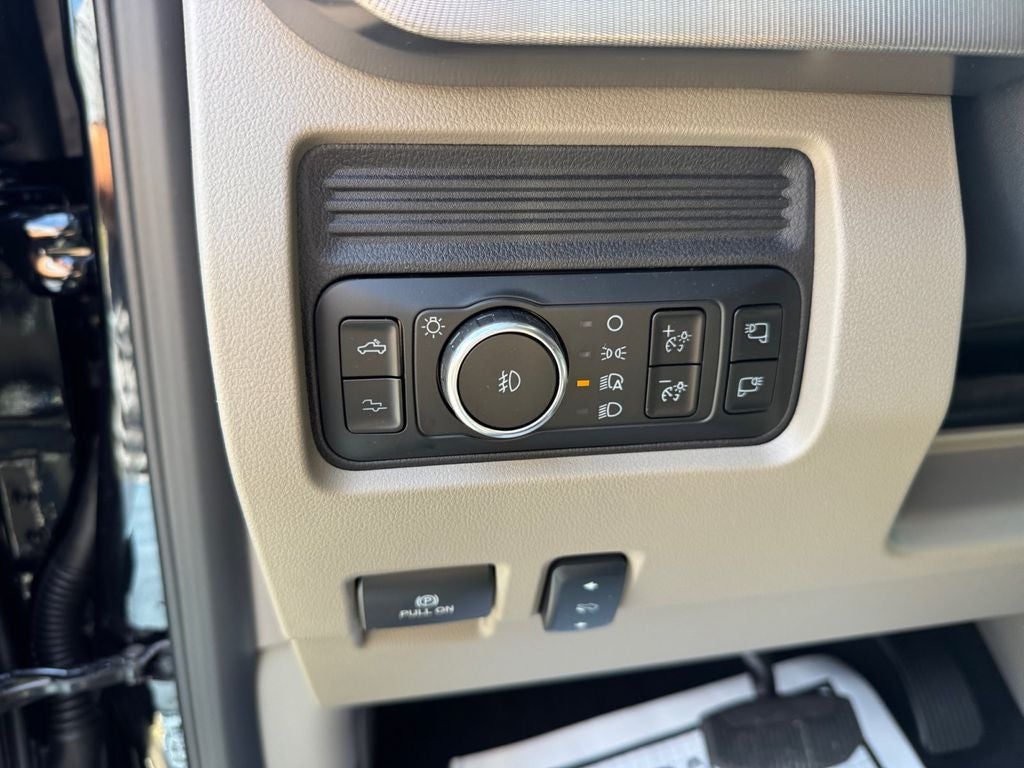 2026 Ford F-350SD Platinum 713A