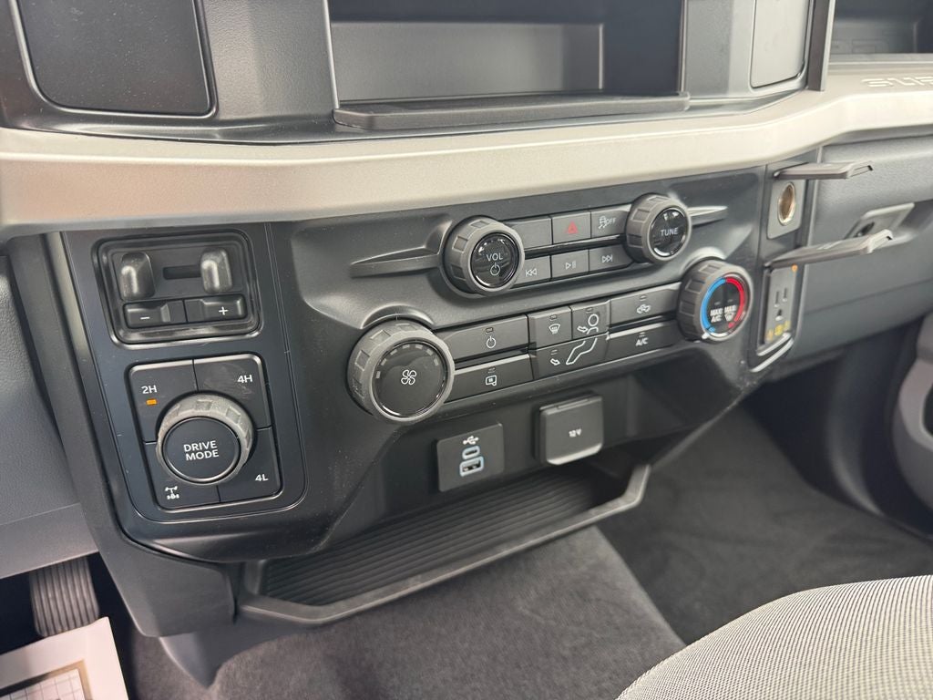 2026 Ford F-350SD XL 610A