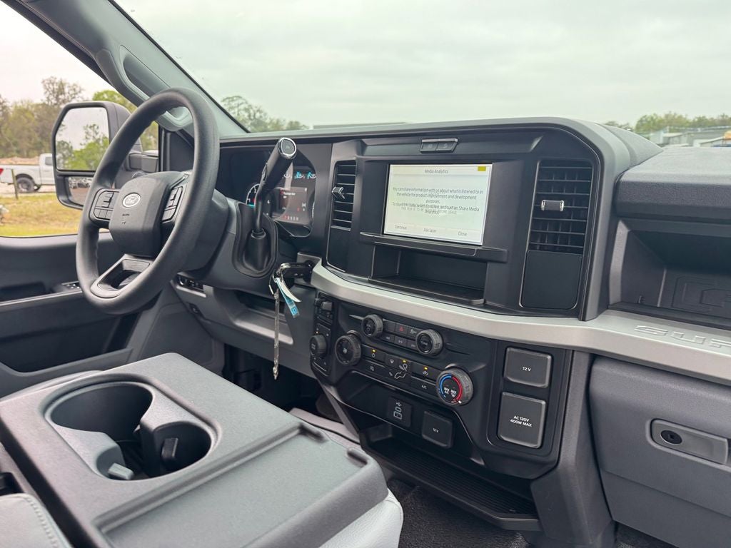 2026 Ford F-350SD XL 610A