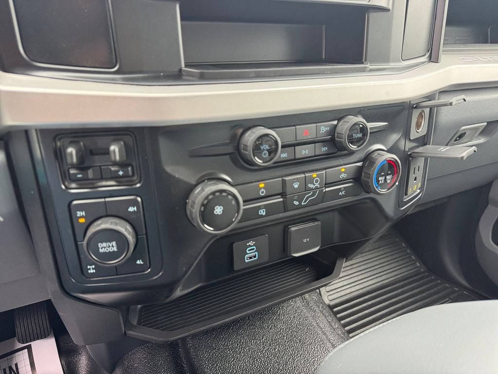 2026 Ford F-350SD XL 610A