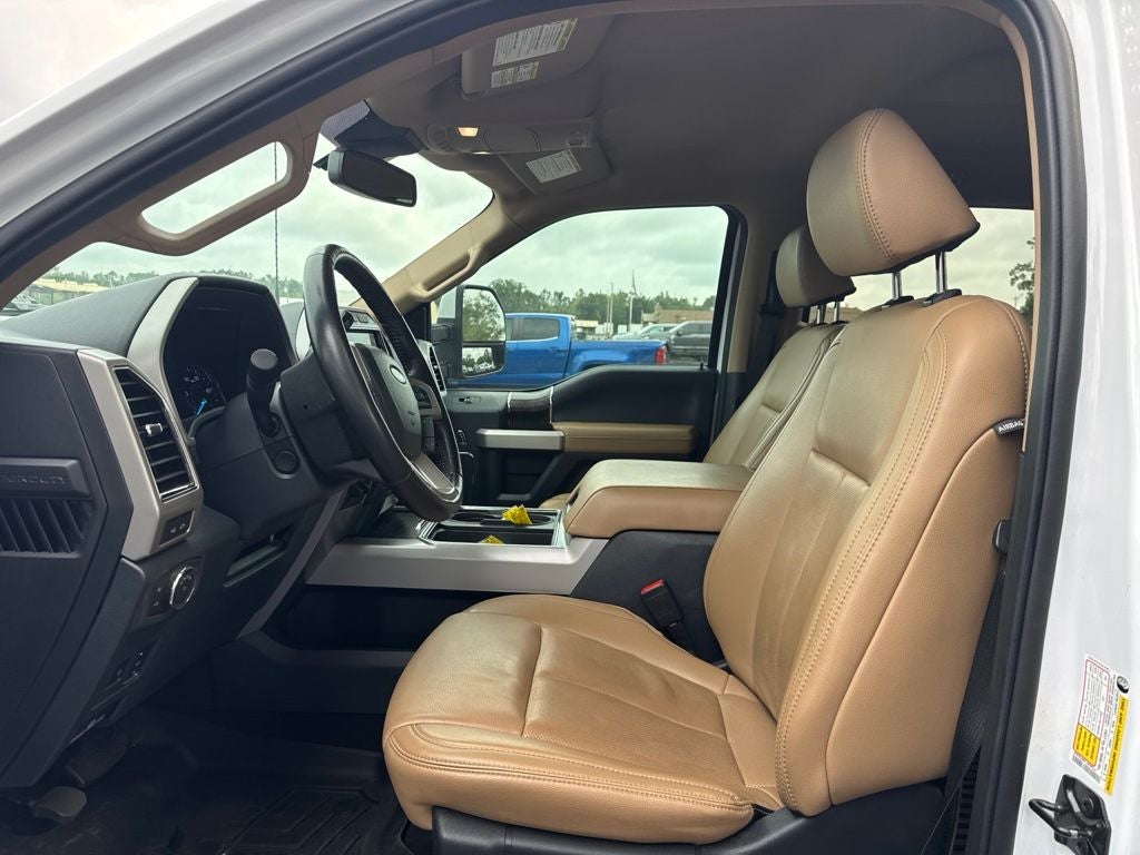 2022 Ford F-350SD Lariat