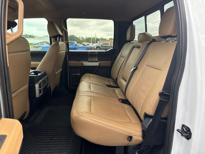 2022 Ford F-350SD Lariat