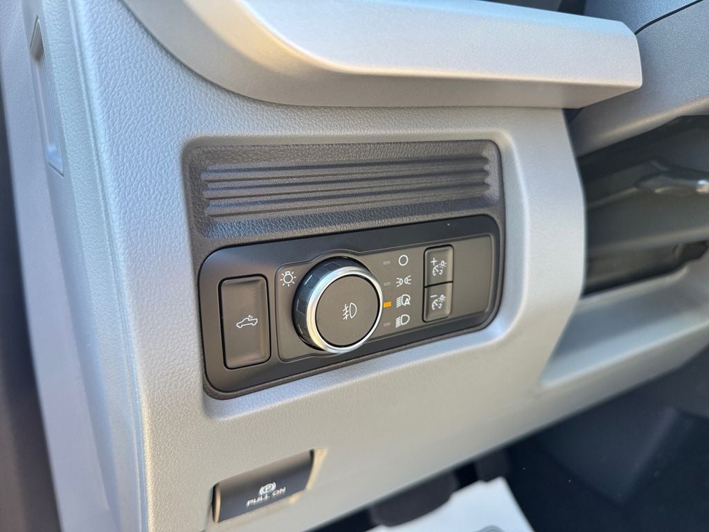 2026 Ford F-350SD XL 610A