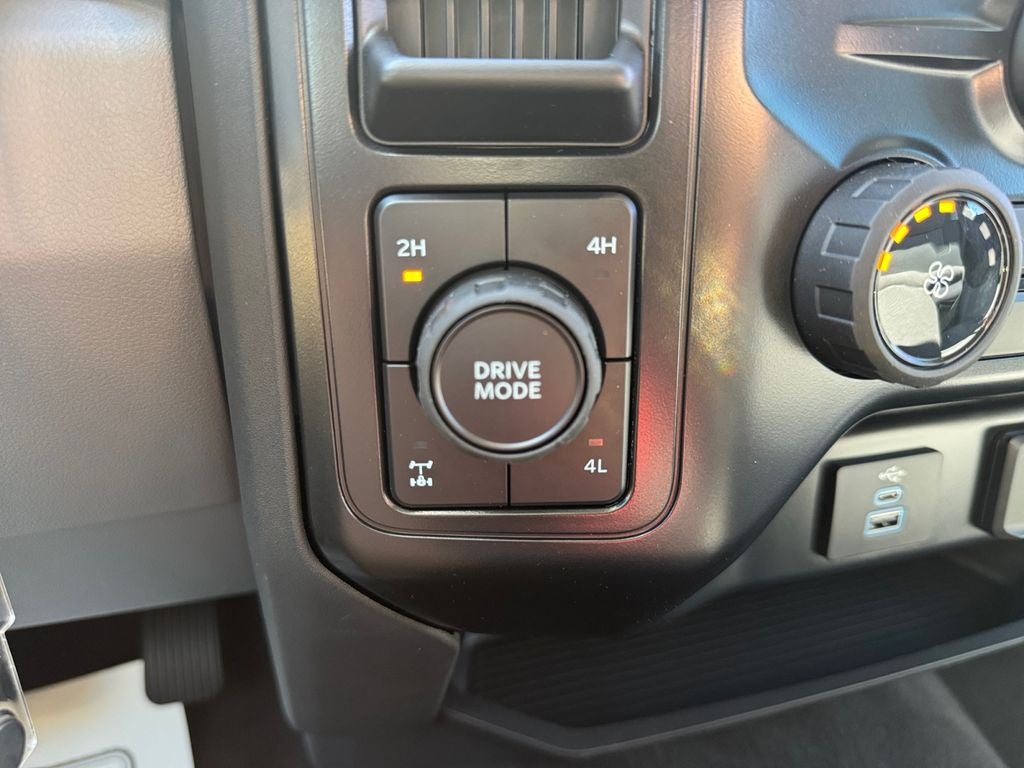 2026 Ford F-350SD XL 610A