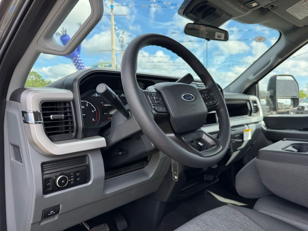 2026 Ford F-350SD XL 610A