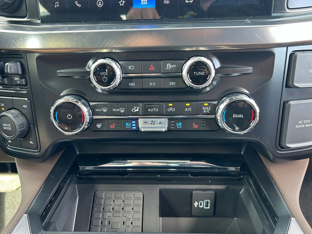 2026 Ford F-350SD King Ranch 710A