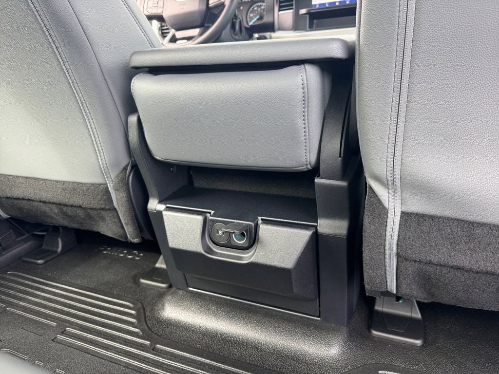 2026 Ford F-350SD XL 610A