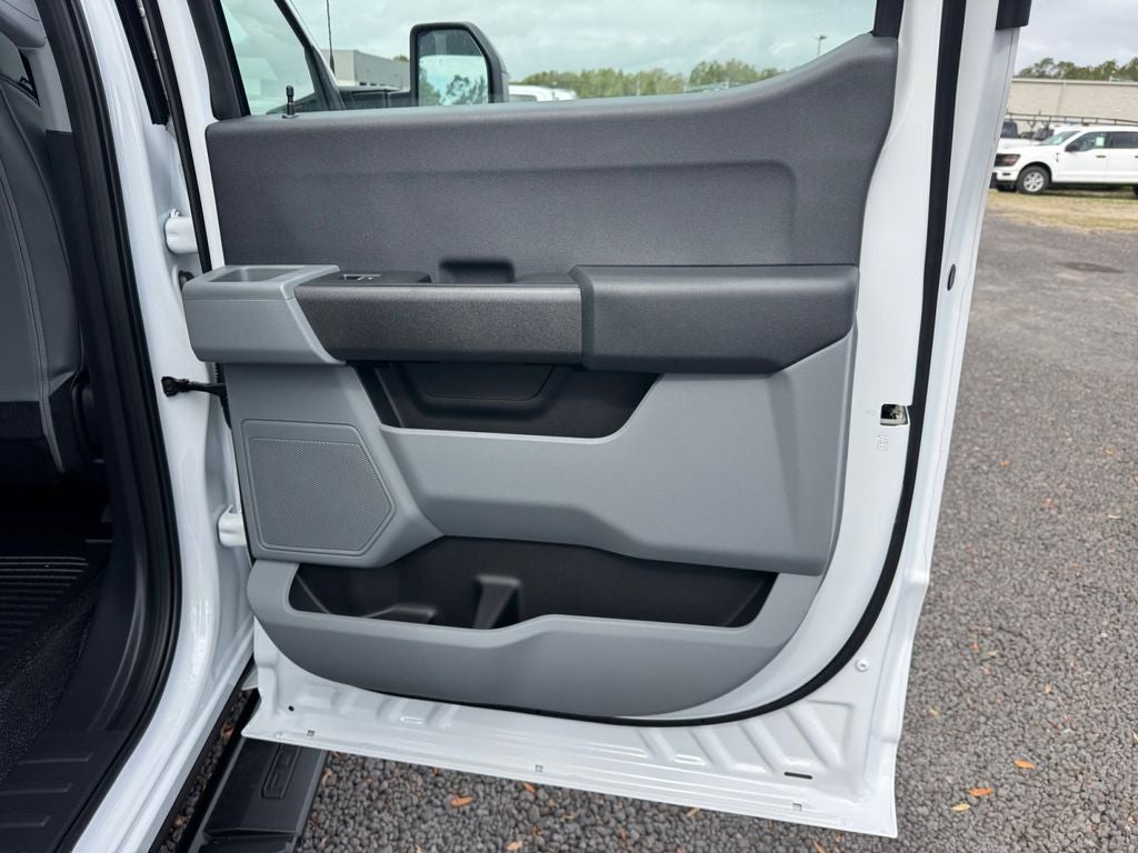 2026 Ford F-350SD XL 610A