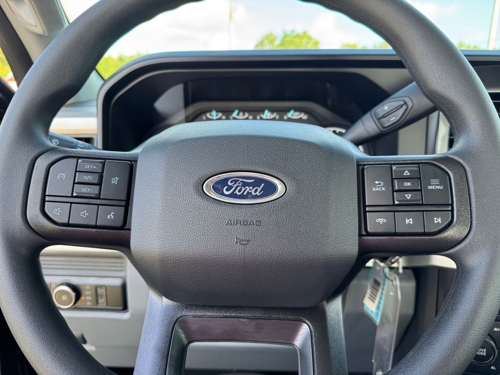 2025 Ford F-350SD XL 610A