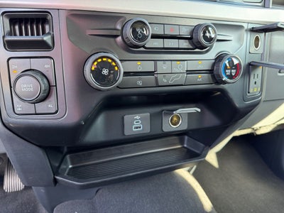 2025 Ford F-350SD XL 610A