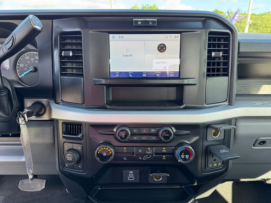 2025 Ford F-350SD XL 610A