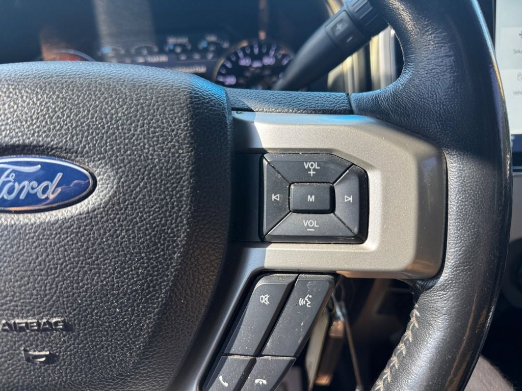 2022 Ford F-350SD Lariat