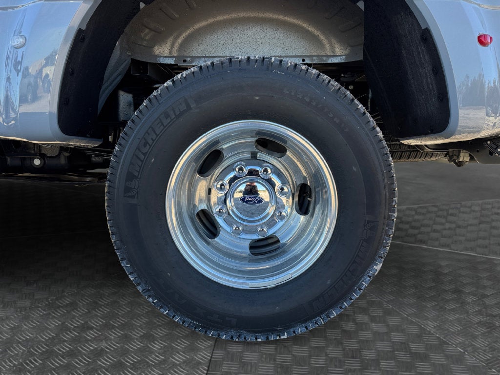 2026 Ford F-350SD Platinum DRW 723A