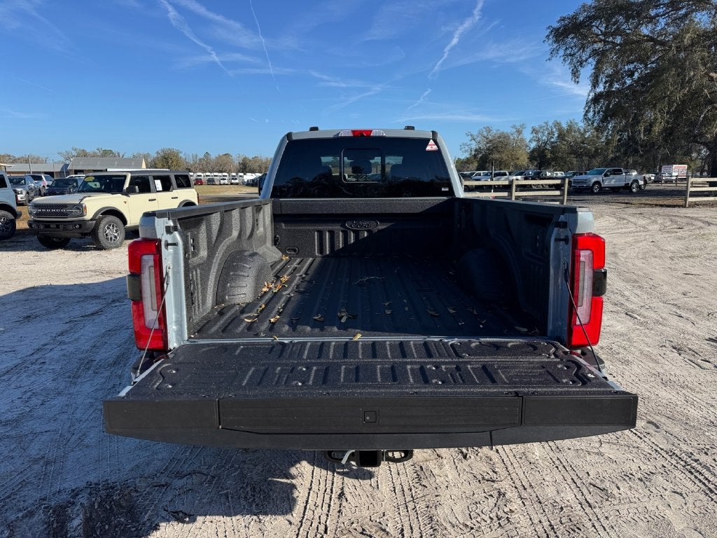 2026 Ford F-350SD Platinum DRW 723A