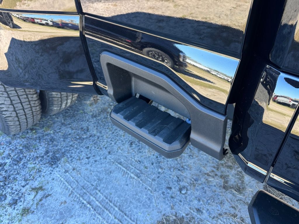 2026 Ford F-350SD XLT DRW 623A