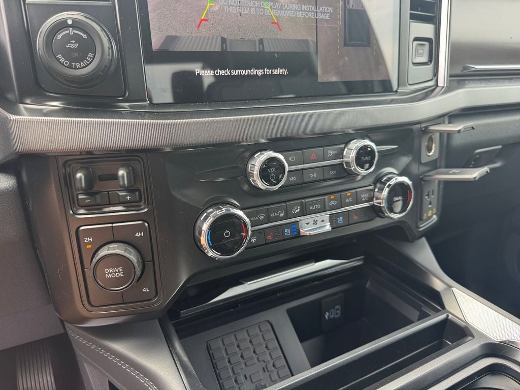 2026 Ford F-350SD Platinum 723A