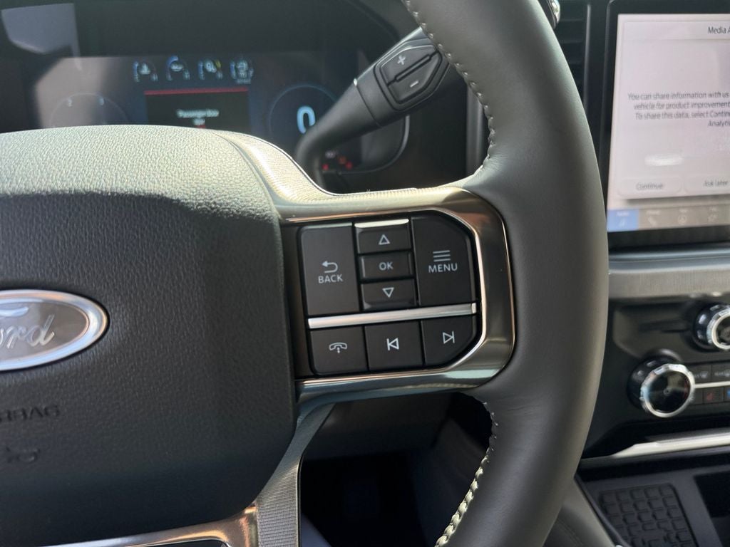 2026 Ford F-350SD Platinum DRW 723A