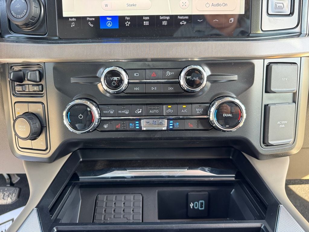 2026 Ford F-350SD Platinum DRW 723A