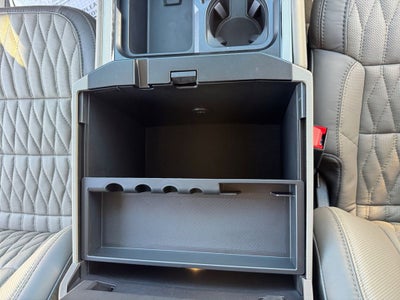 2026 Ford F-350SD Platinum DRW 723A