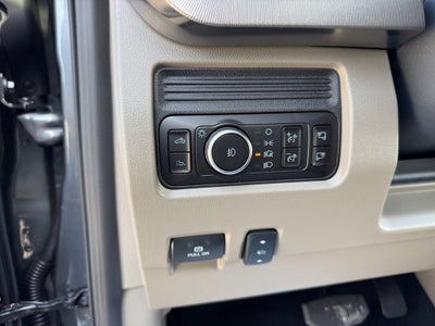 2026 Ford F-350SD Platinum DRW 723A