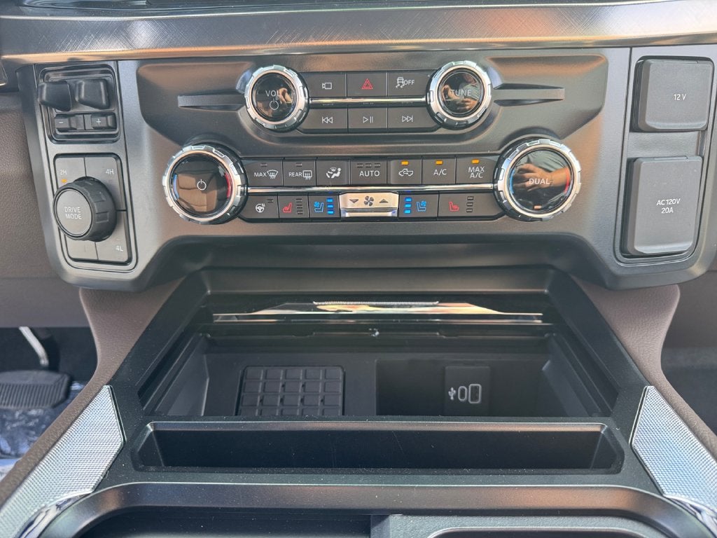 2026 Ford F-350SD King Ranch DRW 720A