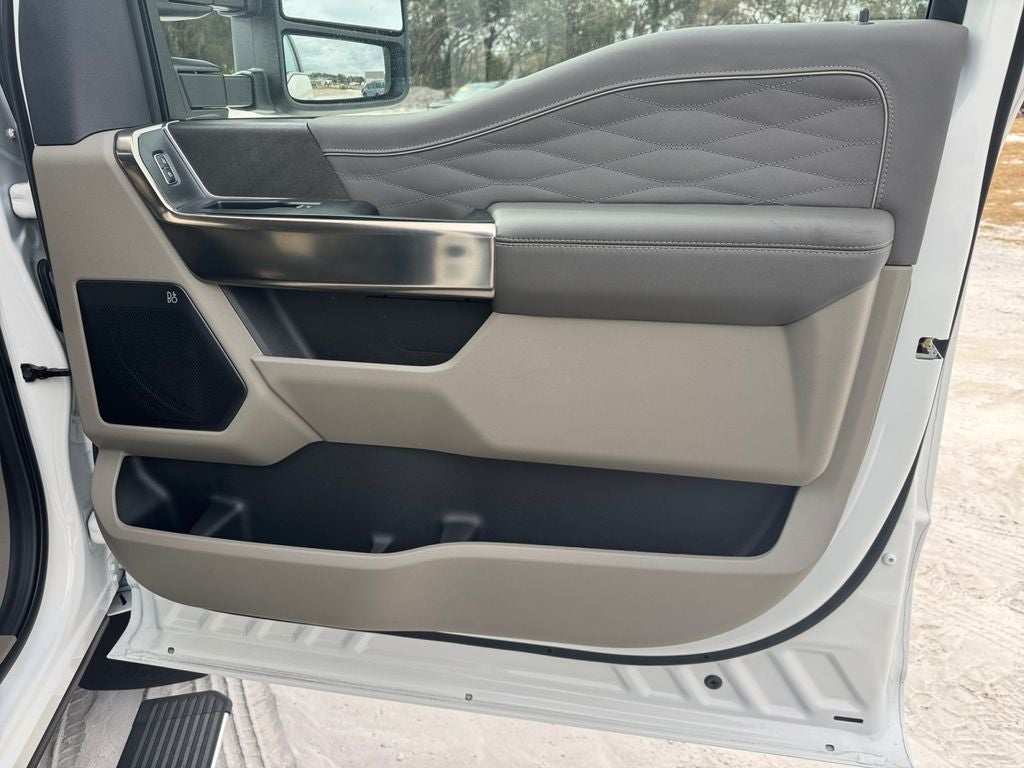 2026 Ford F-350SD Platinum DRW 723A