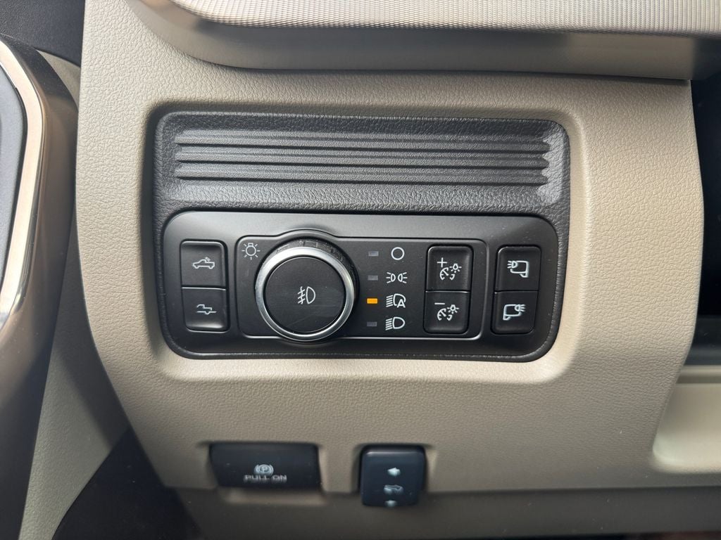 2026 Ford F-350SD Platinum DRW 723A