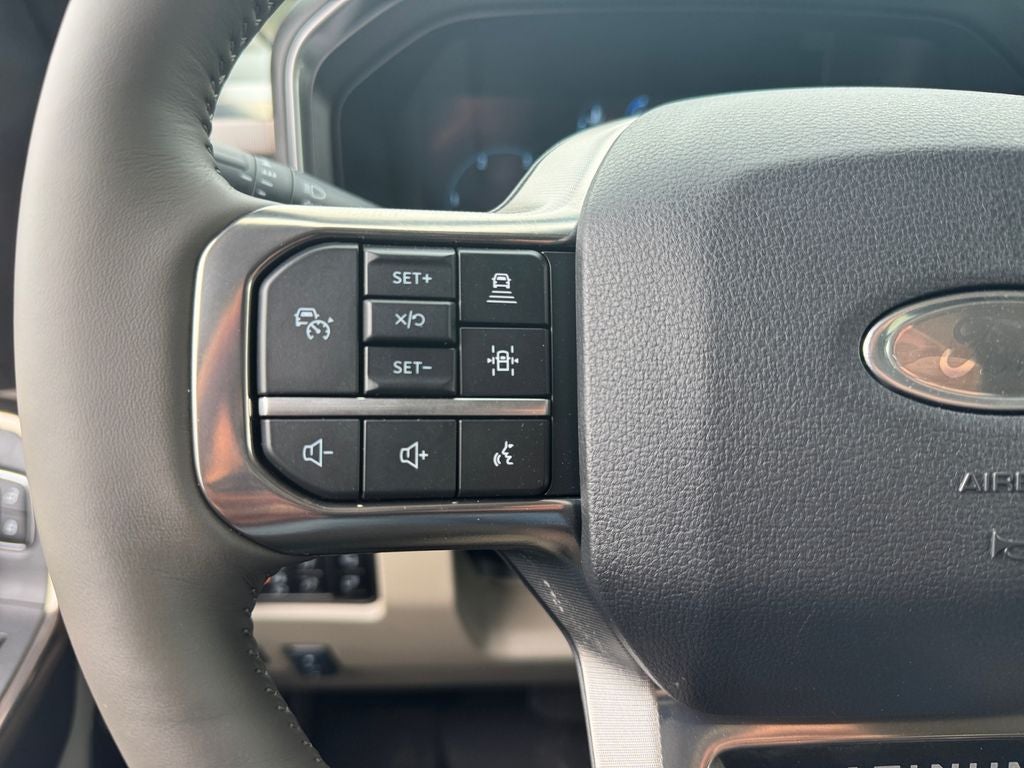 2026 Ford F-350SD Platinum DRW 723A