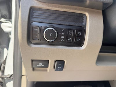 2026 Ford F-350SD Platinum DRW 723A