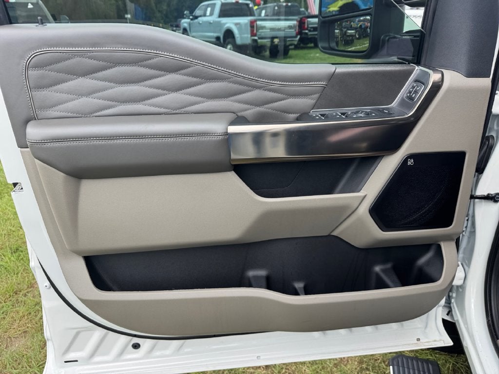 2026 Ford F-350SD Platinum DRW 723A