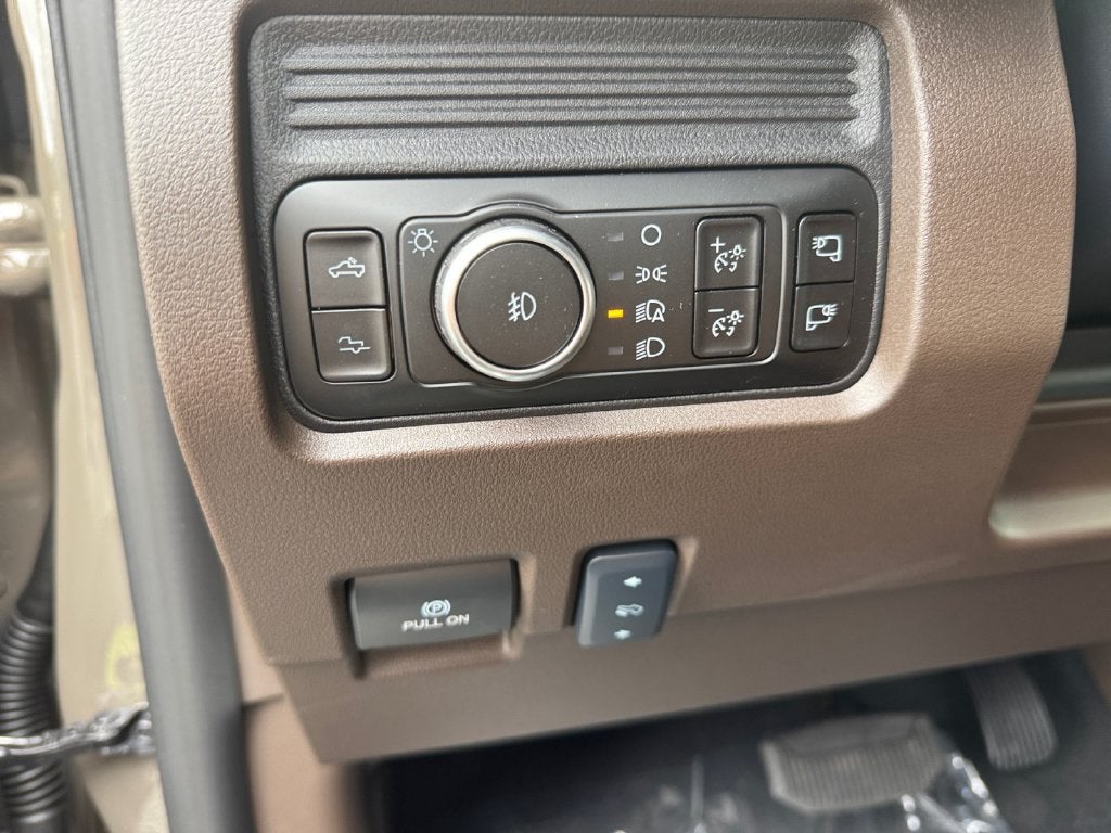 2026 Ford F-350SD King Ranch DRW 720A