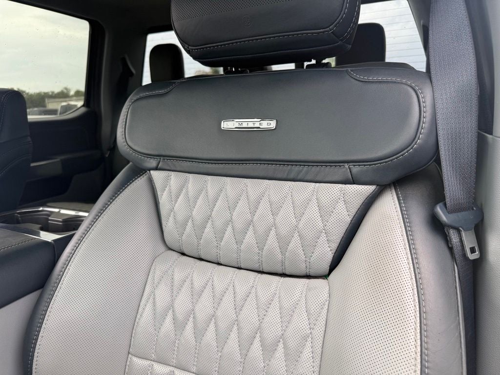2023 Ford F-450SD Limited DRW