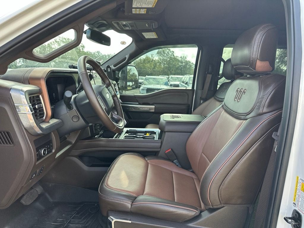 2025 Ford F-450SD King Ranch DRW