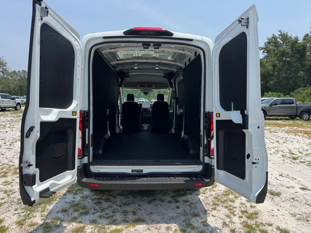 2026 Ford Transit-250 Base Medium Roof Cargo 101A
