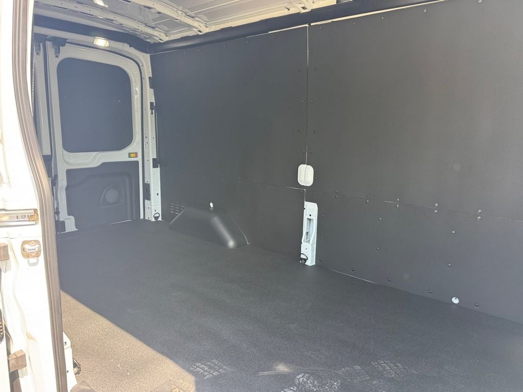 2026 Ford Transit-250 Base Medium Roof Cargo 101A