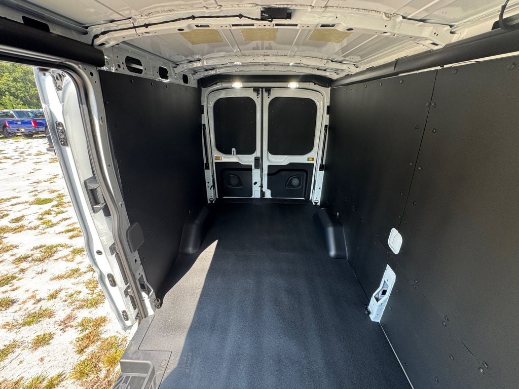 2026 Ford Transit-250 Base Medium Roof Cargo 101A