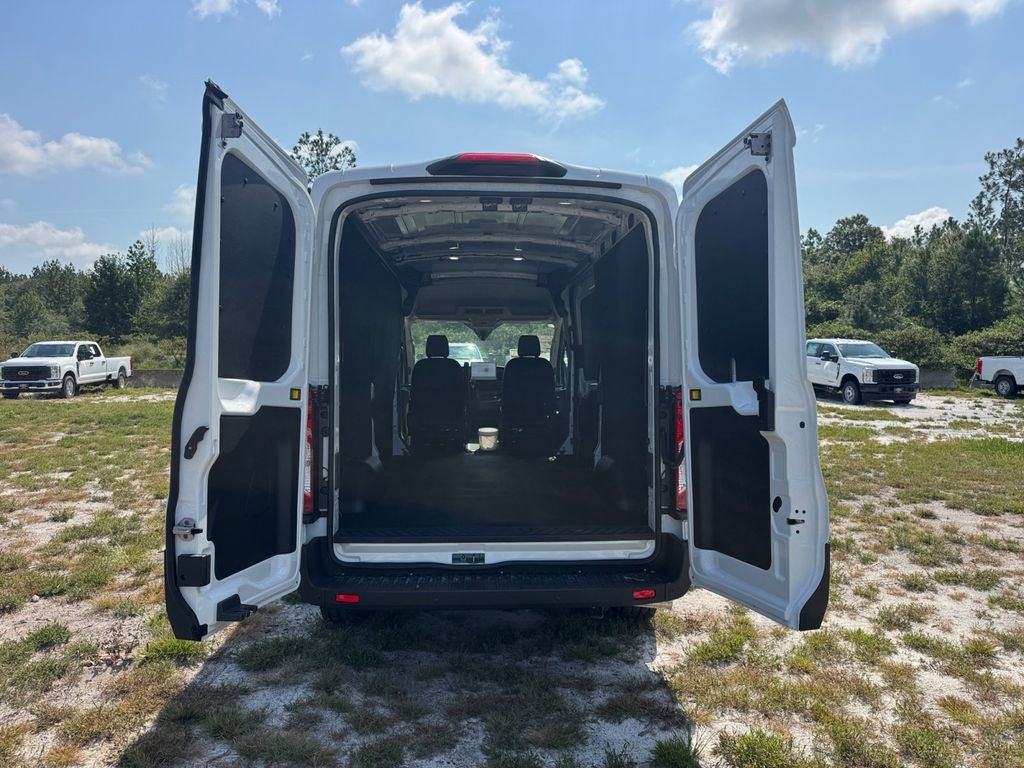 2026 Ford Transit-250 Base Medium Roof Cargo 101A