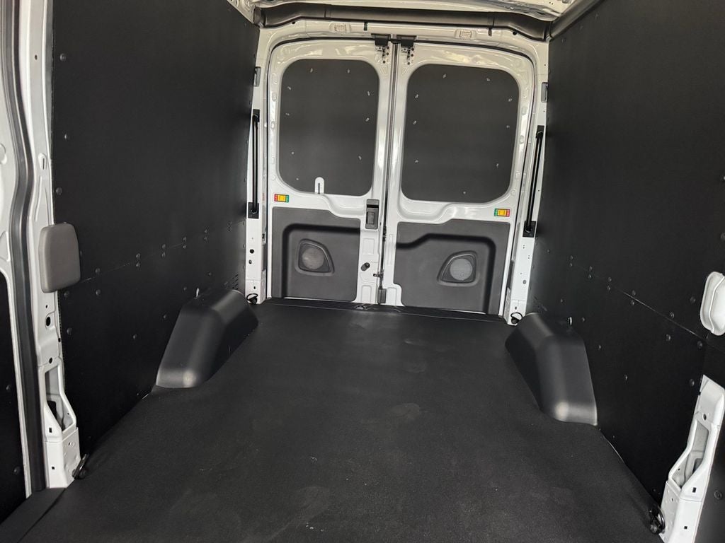 2026 Ford Transit-250 Base Medium Roof Cargo 101A