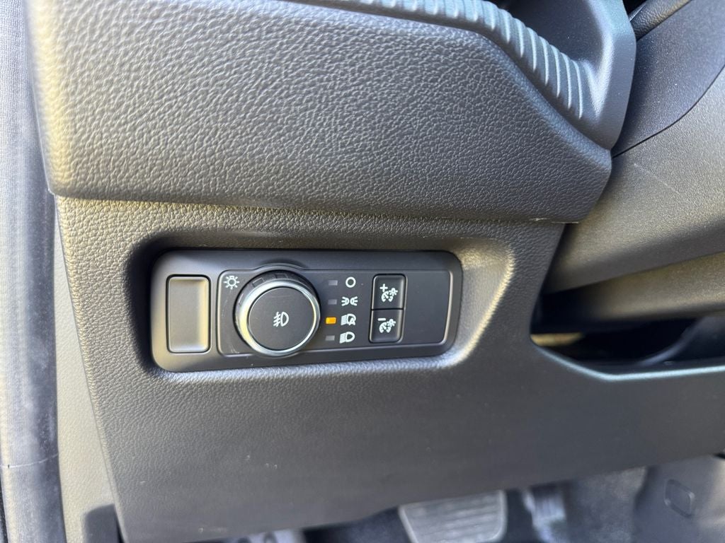 2025 Ford Ranger XL 100A