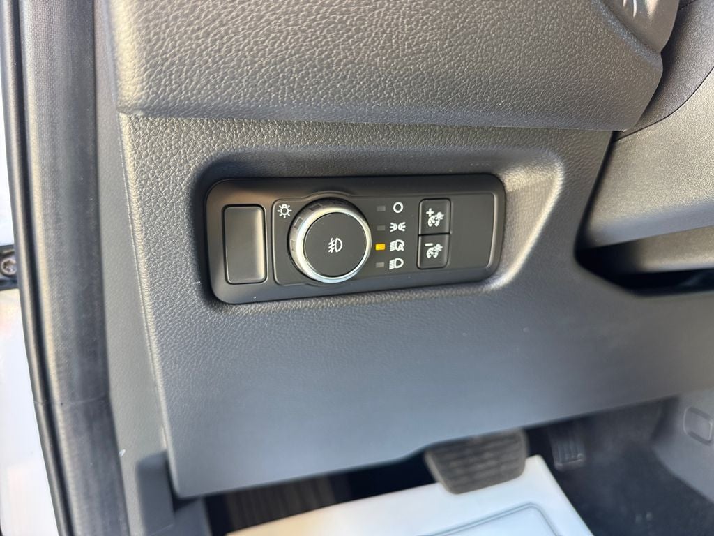 2025 Ford Ranger XL 100A