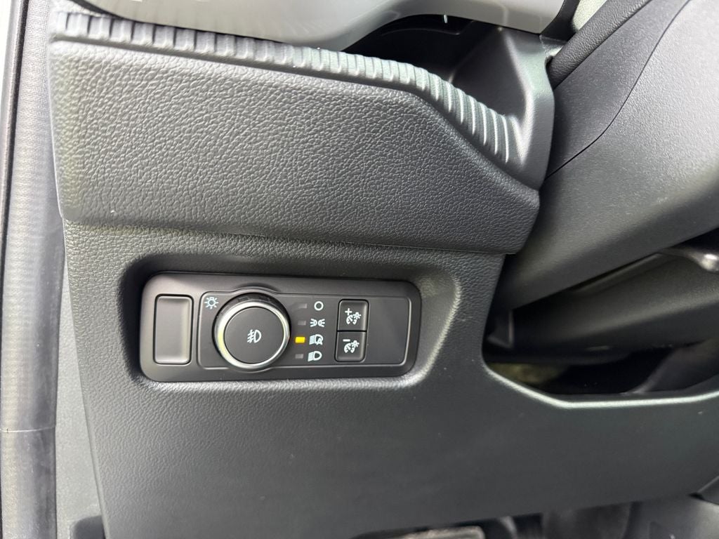 2025 Ford Ranger XL 100A