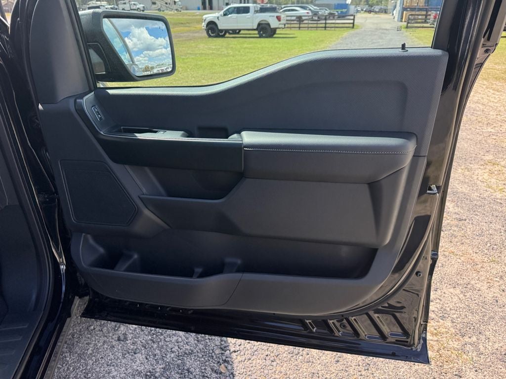 2026 Ford F-150 STX 200B