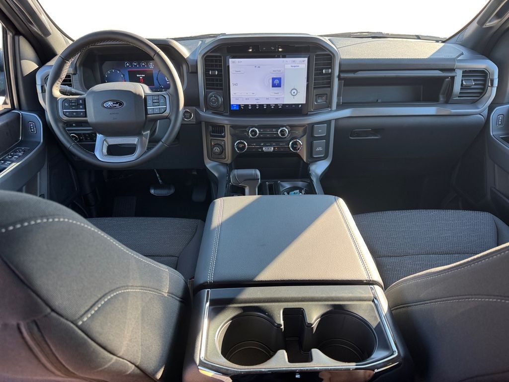 2025 Ford F-150 XLT 302A