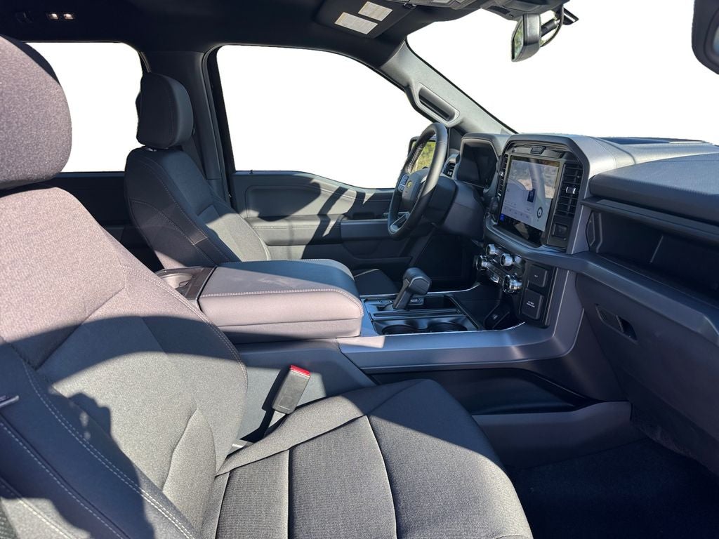 2025 Ford F-150 XLT 302A