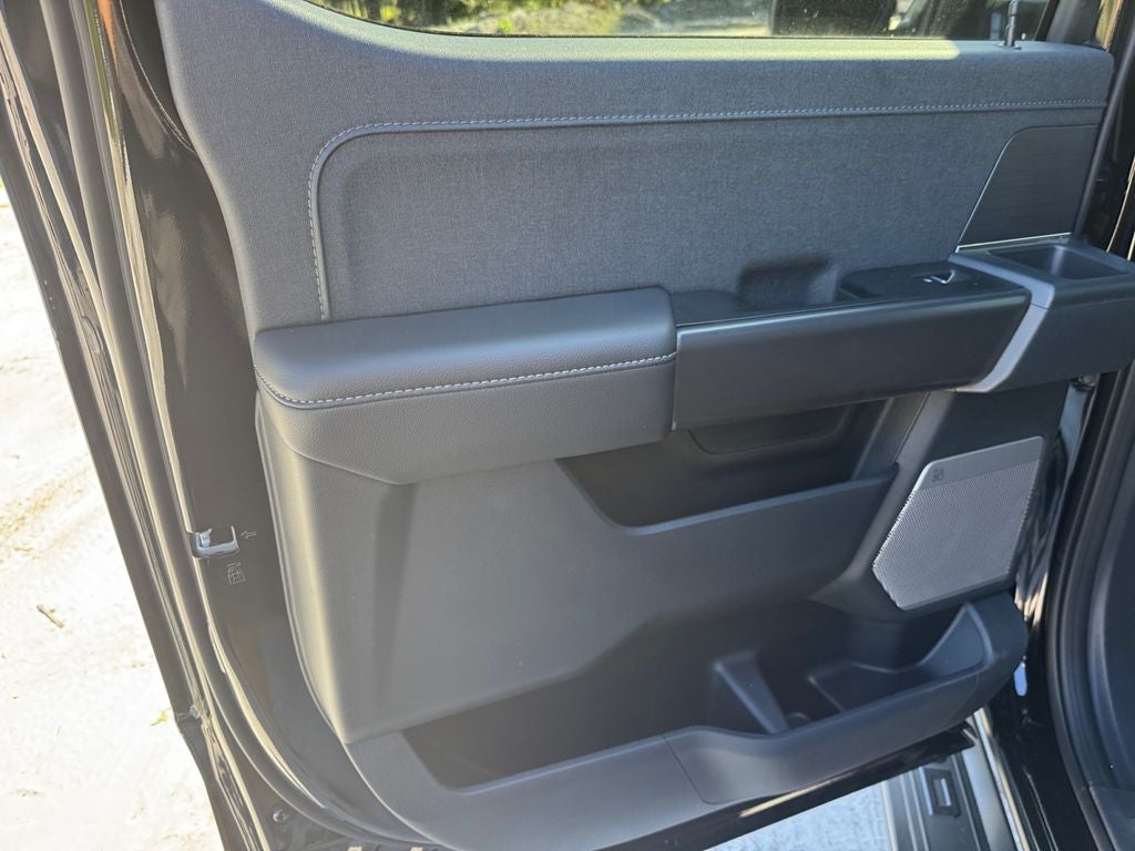 2025 Ford F-150 Lariat 501A