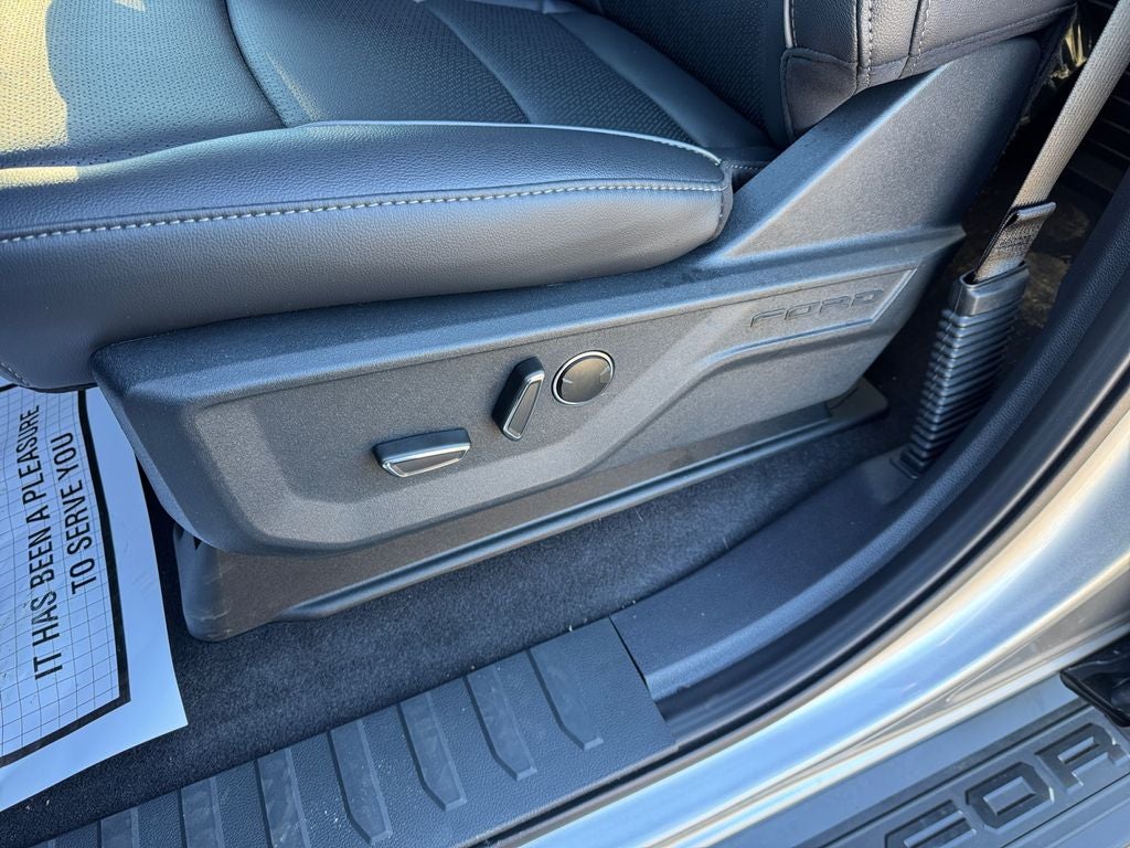 2025 Ford F-150 Lariat 502A